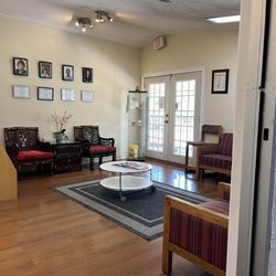 Austin Acupuncture Clinic - Another waiting room