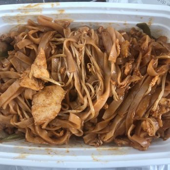 Pilin Thai - Pad Thai Chicken - Thai Near Me - Altamonte Springs, Florida Pilin Thai - Pad Thai Chicken - Thai Near Me - Altamonte Springs, Florida