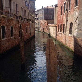 Venice Free Walking Tour - Canals everywhere - Walking Tours Near Me - Venezia, VE