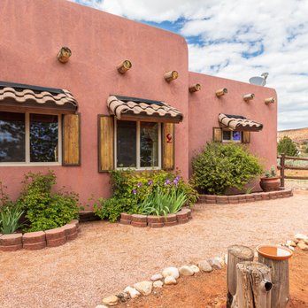 Karen Heet - Love Realty Utah - Southwestern style homes - we've got that! - Real Estate Agents Near Me - Kanab, Utah Karen Heet - Love Realty Utah - Southwestern style homes - we've got that! - Real Estate Agents Near Me - Kanab, Utah