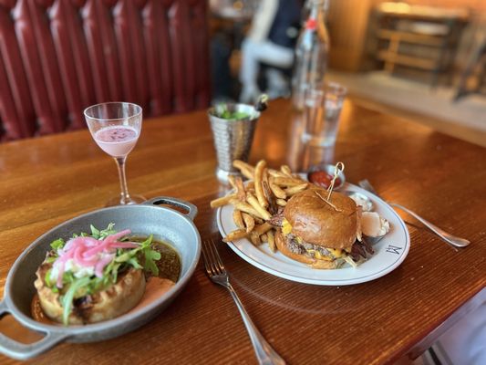 Mulberry Street Tavern by null