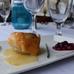 Chez Frenchie’s - Brie cheese en croute