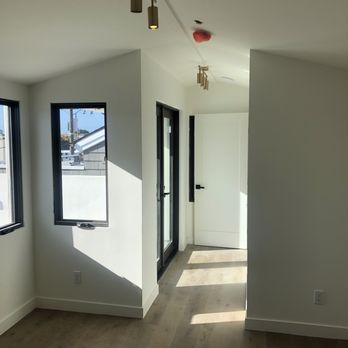 Tenaya Construction - They remodeled our upstairs and it looks so modern and chique. - General Contractors Near Me Tenaya Construction - They remodeled our upstairs and it looks so modern and chique. - General Contractors Near Me