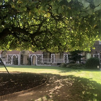 Goodenough College - University Housing Near Me - London, XGL