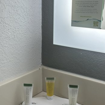 Super 8 by Wyndham Fort Bragg - Shampoo & conditioner provided. - Hotels Near Me - Fort Bragg, California Super 8 by Wyndham Fort Bragg - Shampoo & conditioner provided. - Hotels Near Me - Fort Bragg, California