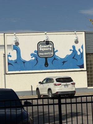 Junct'n Square Pizza by null