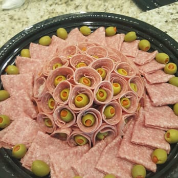 Diamond Events & Catering - The rosette in the middle was beautifully and delicious too! - Caterers Near Me - Las Vegas, Nevada Diamond Events & Catering - The rosette in the middle was beautifully and delicious too! - Caterers Near Me - Las Vegas, Nevada