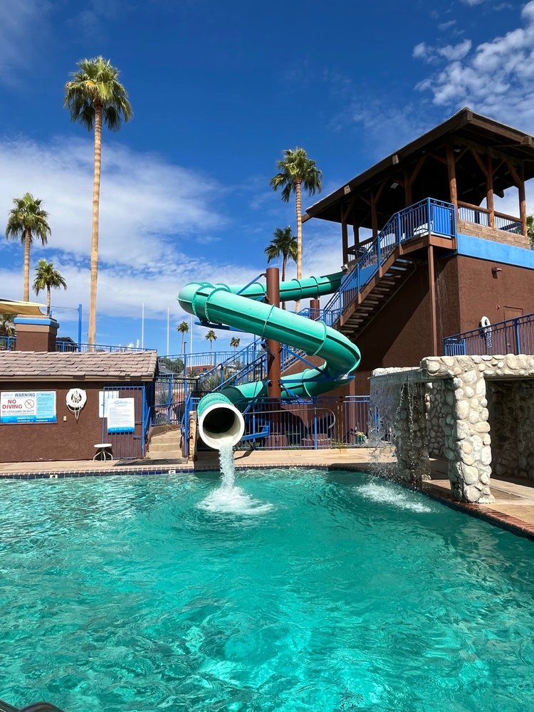 LONDON BRIDGE RESORT 461 Photos & 224 Reviews 1477 Queens Bay, Lake