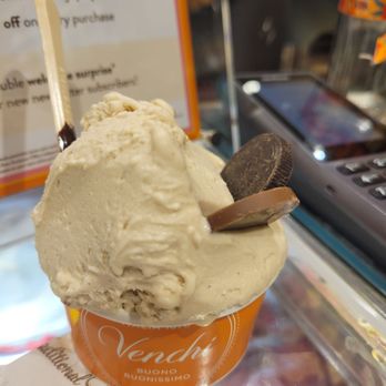 Venchi - Hazelnut Gelato, Small Size (16 oz / 1.0 lb.) with Cream Piedmont Hazelnut Grains. $8+ - Chocolatiers & Shops Near Me - New York, New York Venchi - Hazelnut Gelato, Small Size (16 oz / 1.0 lb.) with Cream Piedmont Hazelnut Grains. $8+ - Chocolatiers & Shops Near Me - New York, New York