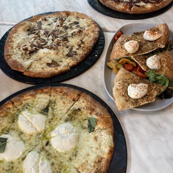Mangoni - Pizza Near Me - Winter Garden, Florida