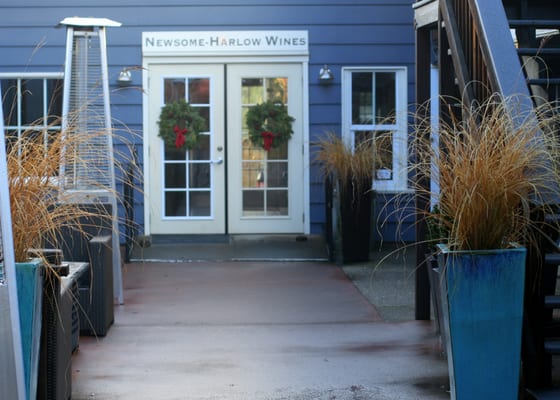 Newsome Harlow by null