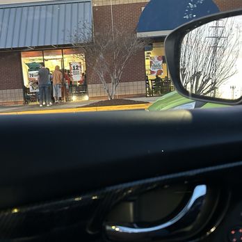 Wingstop - People lined up out the front door! - Chicken Wings Near Me - Winston-salem, North Carolina Wingstop - People lined up out the front door! - Chicken Wings Near Me - Winston-salem, North Carolina