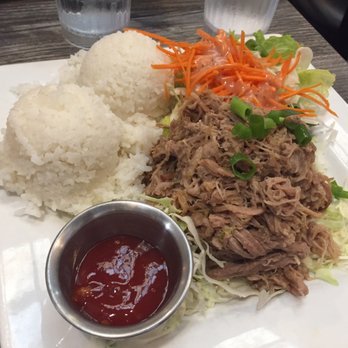 Da Kitchen Maui - The bland Kalua Pork Plate - Hawaiian Near Me - Kihei, Hawaii Da Kitchen Maui - The bland Kalua Pork Plate - Hawaiian Near Me - Kihei, Hawaii