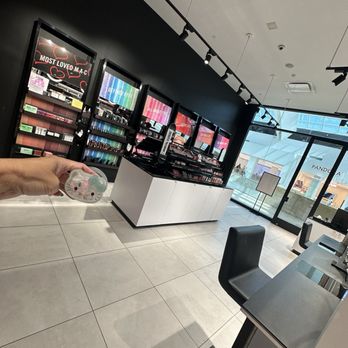 MAC Cosmetics - Inside nice and bright - Makeup Artists Near Me - Canoga Park, California MAC Cosmetics - Inside nice and bright - Makeup Artists Near Me - Canoga Park, California