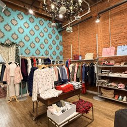 The perfect blend of comfort and style from brands like: Boys Lie, Spanx, Z Supply and more!