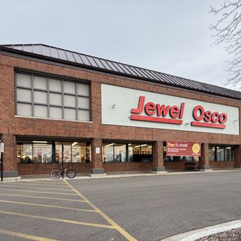 does jewel sell cigarettes near me JEWEL-OSCO - Updated May 2026 - 90 Photos & 59 Reviews - 5667 W Touhy Ave,  Niles, Illinois - Grocery - Phone Number - Menu