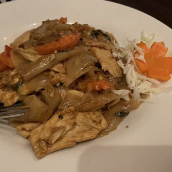 Tara Thai & Sushi - Sushi Bars Near Me - Saint Simons Island, Georgia Tara Thai & Sushi - Sushi Bars Near Me - Saint Simons Island, Georgia