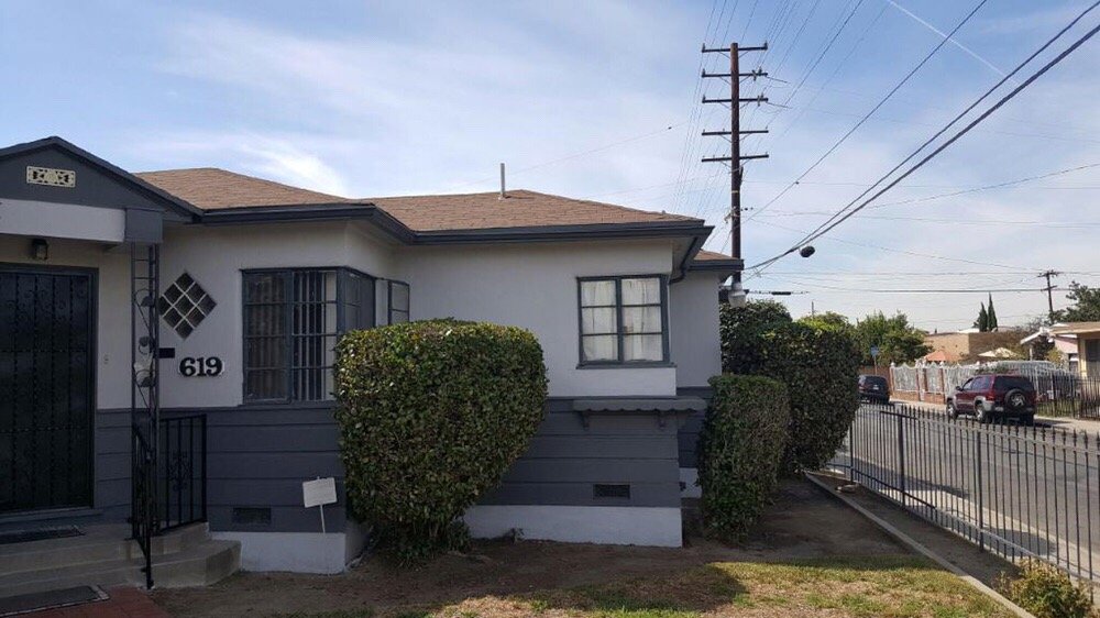 Slide of H&M ROOFING