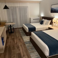 Sun and Ski Inn and Suites - 2 queen bed room
