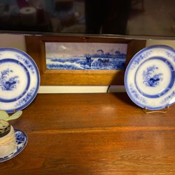 Janet's Antiques