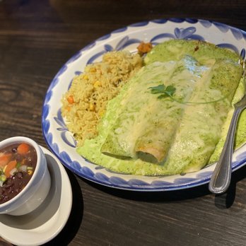Gringo's Mexican Kitchen - Chicken Enchiladas - Tex-Mex Near Me - Katy, Texas