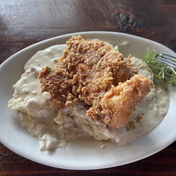 Finch & Fifth - Biscuits and gravy with fried chicken was a new favorite - Bars Near Me - Augusta, Georgia Finch & Fifth - Biscuits and gravy with fried chicken was a new favorite - Bars Near Me - Augusta, Georgia