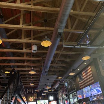 SHOREBREAK PIZZA & TAPHOUSE - PUNGO - Updated December 2025 - 408