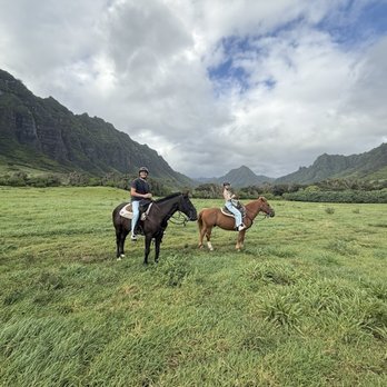 Kualoa Ranch - Tours Near Me - Kaneohe, Hawaii