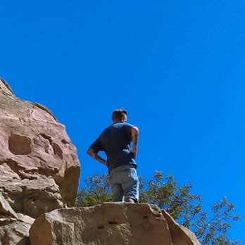 Stoney Point - Up on a big rock in stoney point park - Hiking Near Me - Chatsworth, California