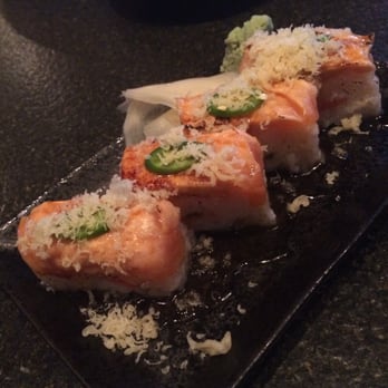 Manzo Japanese Itamae - Aburi salmon - Japanese Near Me - Richmond, British Columbia