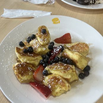 Fluffy Fluffy - French toast soufflé - Breakfast & Brunch Near Me - Miami, Florida