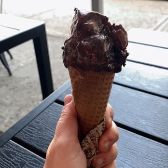 Jeni's Splendid Ice Creams - Texas sheet cake Sugar Cones - Ice Cream & Frozen Yogurt Near Me - Columbus, Ohio Jeni's Splendid Ice Creams - Texas sheet cake Sugar Cones - Ice Cream & Frozen Yogurt Near Me - Columbus, Ohio