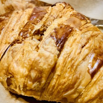 Pierrot Gourmet - Croissant - Coffee & Tea Near Me - Chicago, Illinois Pierrot Gourmet - Croissant - Coffee & Tea Near Me - Chicago, Illinois