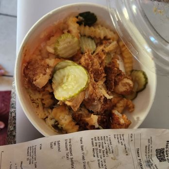 Houston TX Hot Chicken - No sauce, no slaw paid extra too, pickles wwre slimey - Chicken Shop Near Me - Bakersfield, California Houston TX Hot Chicken - No sauce, no slaw paid extra too, pickles wwre slimey - Chicken Shop Near Me - Bakersfield, California