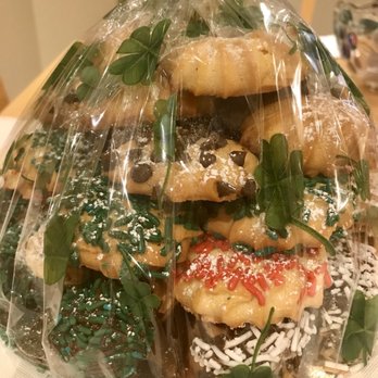 Grandma's Bakery - 2 pounds of Italian cookies - Bakeries Near Me - Brooklyn, New York