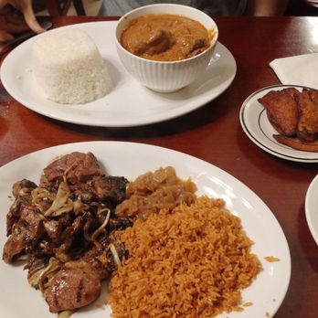 Gorée Cuisine - Dibi lamb chops and maafe - Senegalese Near Me - Chicago, Illinois
