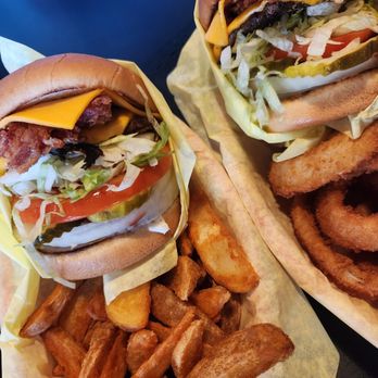 Hodad's - Burgers Near Me - San Diego, California Hodad's - Burgers Near Me - San Diego, California
