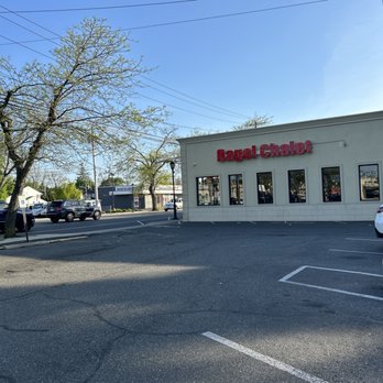 Bagel Chalet - Merrick - Bagels Near Me - Merrick, New York