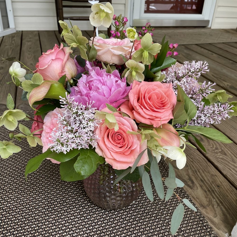 Stargazers Designs - Floral Designers Near Me - Leicester, North Carolina Stargazers Designs - Floral Designers Near Me - Leicester, North Carolina