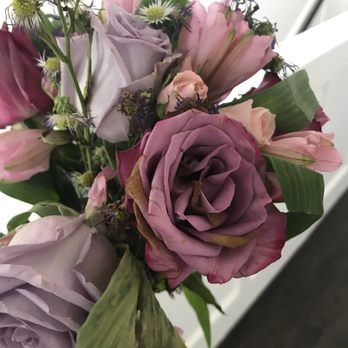UrbanStems - Flowers - Florists Near Me