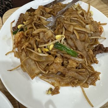 China Kitchen 漢庭 - House Chow Fun - Chinese Near Me - Anaheim, California