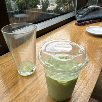 Tailored Coffee Roasters - HAD TO HAVE TWO MATCHAS BECAUSE THEYRE SO GOOD. THE BARISTAS KNOW WHAT THE F*** THEYRE DOING. - Coffee & Tea Near Me - Eugene, Oregon