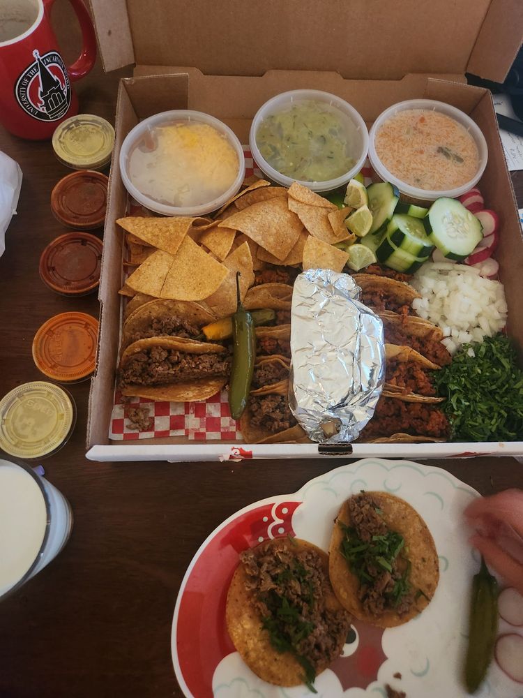 Tacos Dos Carnales