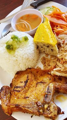 Pho Pasteur by null