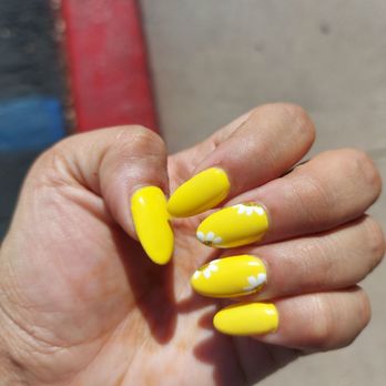 Rainbow Nails - My fill with a design - Nail Salons Near Me - Buena Park, California Rainbow Nails - My fill with a design - Nail Salons Near Me - Buena Park, California