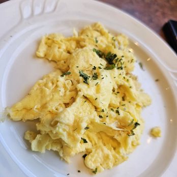 Ard Farkle's Grub and Grog - Comfort Food Near Me - Three Rivers, California