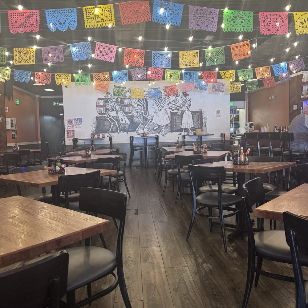 El Guapo - Seating area - Mexican Near Me - Catonsville, Maryland El Guapo - Seating area - Mexican Near Me - Catonsville, Maryland
