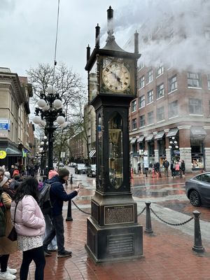 Gastown Steam Clock by null