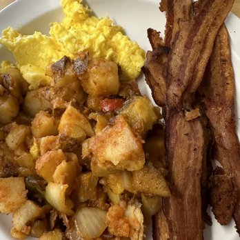 The Serving Spoon - Breakfast & Brunch Near Me - Inglewood, California The Serving Spoon - Breakfast & Brunch Near Me - Inglewood, California