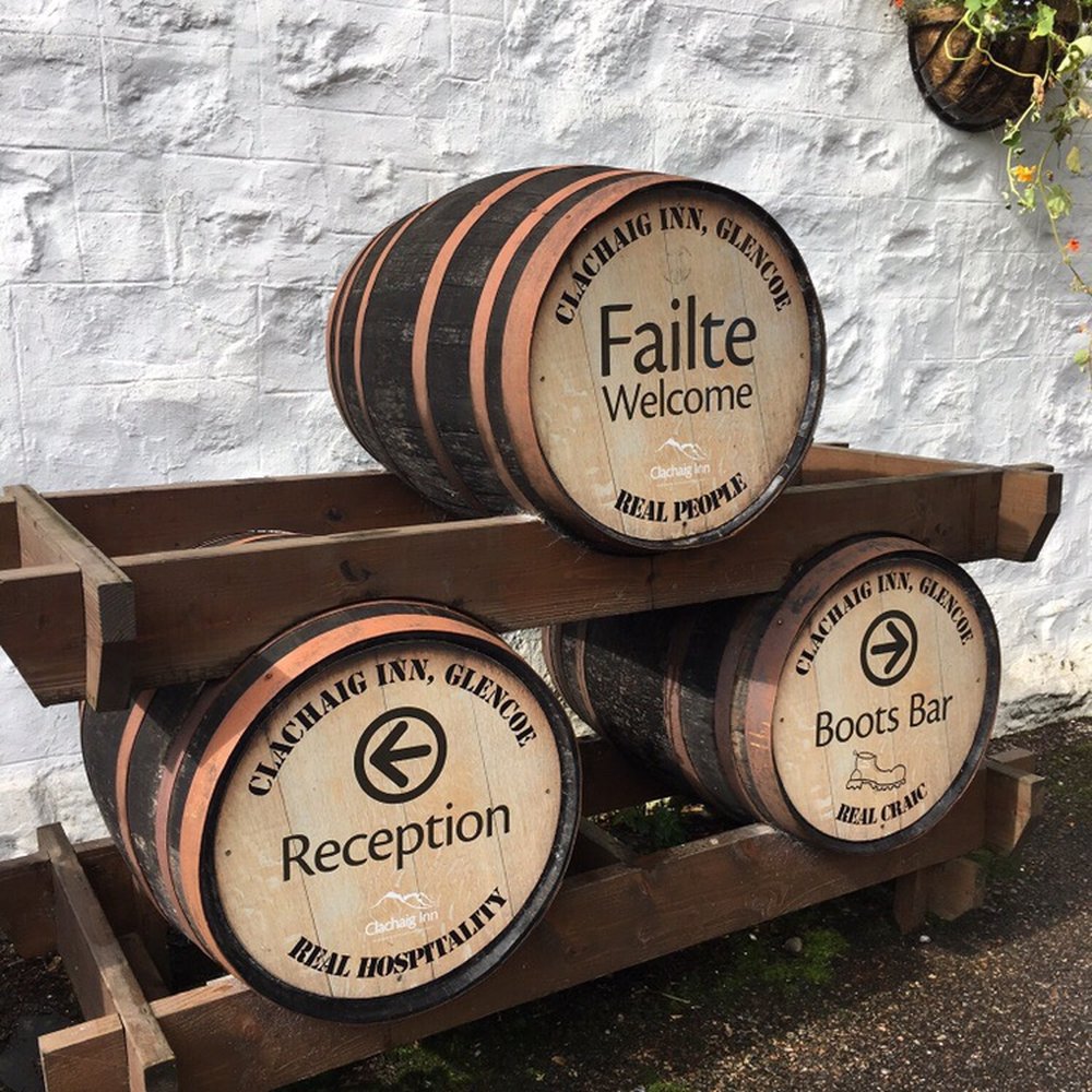 Clachaig Inn - Outside - Pubs Near Me Clachaig Inn - Outside - Pubs Near Me